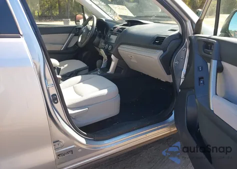 2014 Subaru Forester 2.5I Premium z USA, uszkodzony, nr VIN JF2SJAGC4EH490237